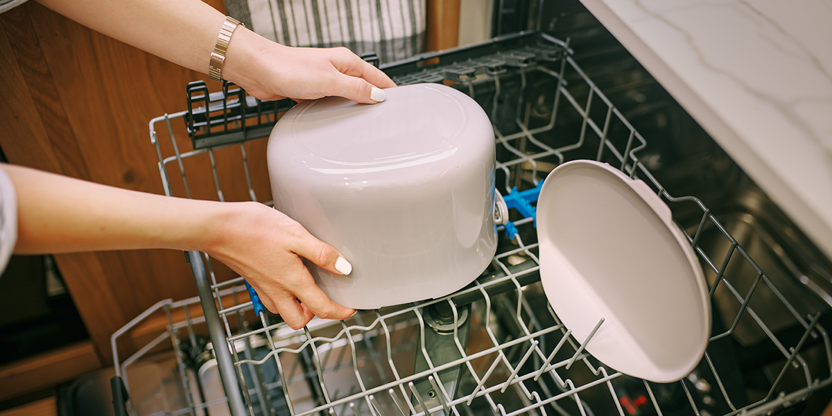 How to recycle food waste at home?